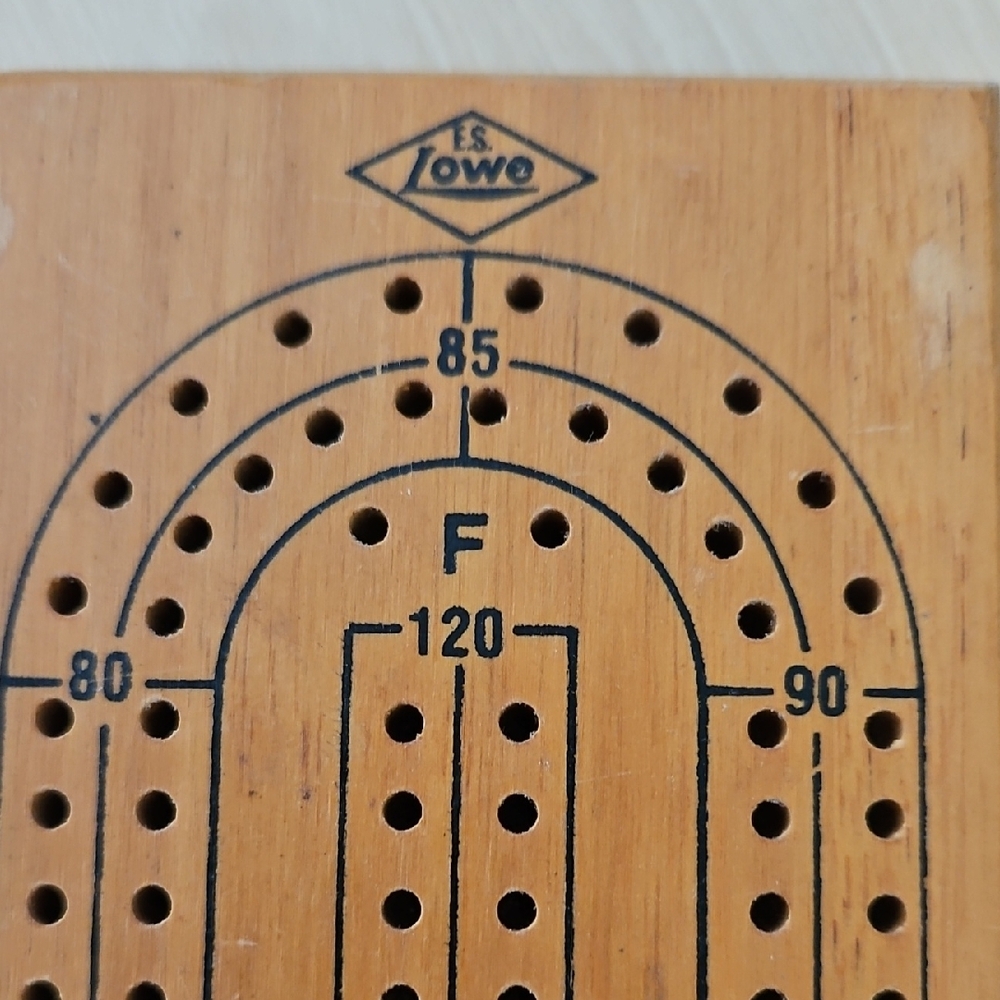 Wooden Cribbage Board Game 1980